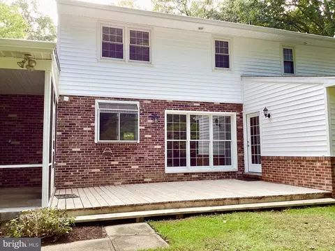 Exterior - 115 Fox Hall Dr, Dover, DE 19904 photo 2 of 6