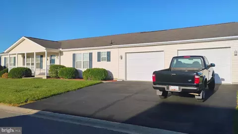 424 Moore Pl #424, Dover, DE 19901