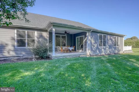 Exterior - 1715 Windswept Ct, Dover, DE 19901 photo 5 of 6