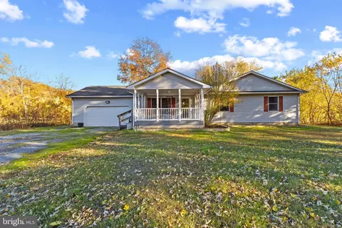 1036 Myers Dr, Hartly, DE 19953