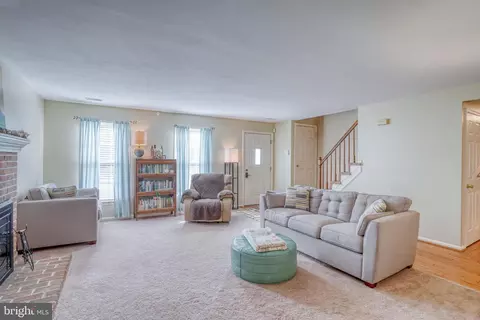 Living - 751 Bicentennial Blvd, Dover, DE 19904 photo 1 of 2