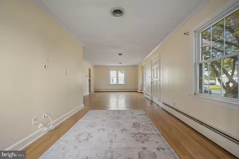 Living - 108 Lochmeath Way, Dover, DE 19904 photo 3 of 6