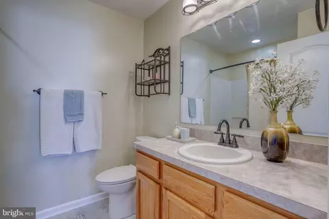 Bath - 271 Trafalgar Dr, Dover, DE 19904 photo 2 of 3