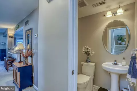 Entry Way - 271 Trafalgar Dr, Dover, DE 19904 photo 3 of 6