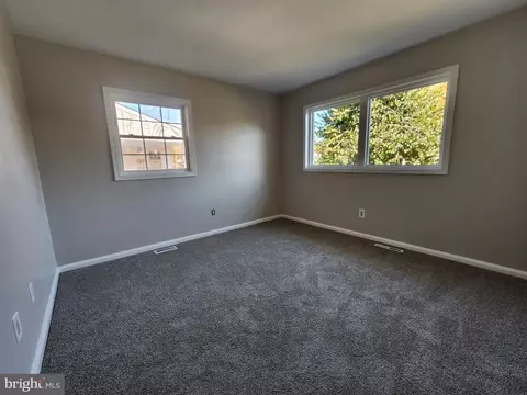 Bedroom - 374 David Hall Rd, Dover, DE 19904 photo 5 of 6