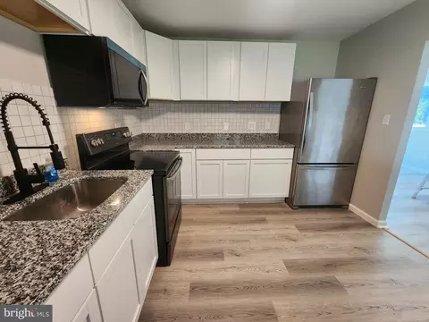 Kitchen - 374 David Hall Rd, Dover, DE 19904 photo 1 of 1