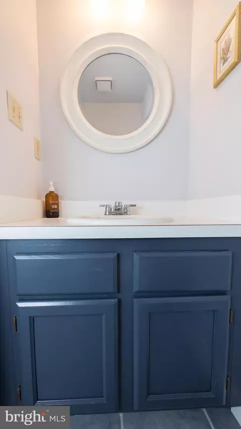 Bath - 105 Matthew Ct, Dover, DE 19904 photo 1 of 6