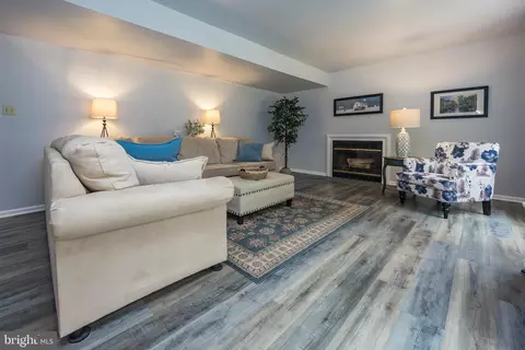 Living - 105 Matthew Ct, Dover, DE 19904 photo 1 of 1