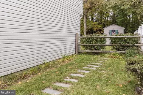 Exterior - 105 Matthew Ct, Dover, DE 19904 photo 7 of 10