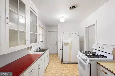 324 Ross St, Dover, DE 19904 photo 10