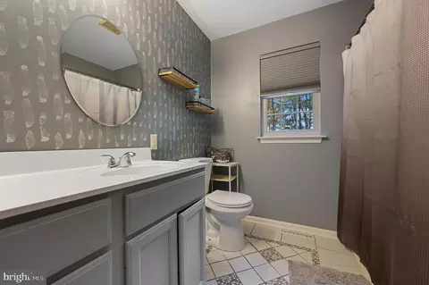 Bath - 196 Mifflin Rd, Dover, DE 19904 photo 1 of 1