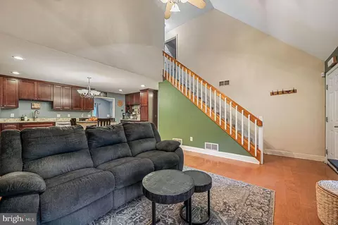 Entry Way - 196 Mifflin Rd, Dover, DE 19904 photo 1 of 7