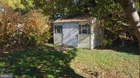 Exterior - 32 Nanticoke Dr, Dover, DE 19904 photo 9 of 10