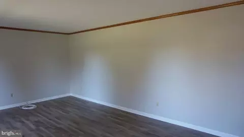 Living - 32 Nanticoke Dr, Dover, DE 19904 photo 1 of 3