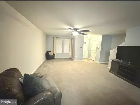 Living - 330 Nob Hill Rd, Dover, DE 19901 photo 1 of 1