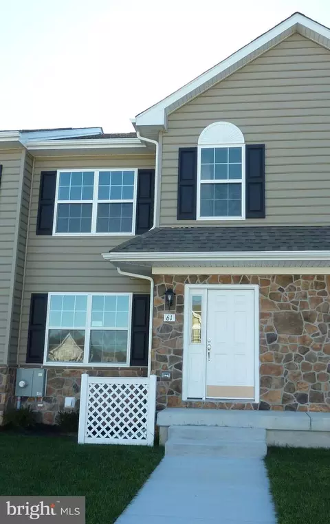 61 Cotswood Ct, Smyrna, DE 19977