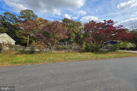 157 Cherry Dr, Magnolia, DE 19962