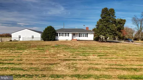 2615 N Little Creek Rd, Dover, DE 19901