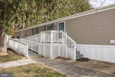 15 Clayton Dr, Clayton, DE 19938