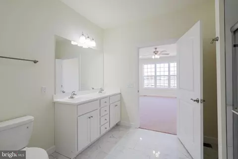 Entry Way - 51 Mapledale Rd, Dover, DE 19904 photo 17 of 22