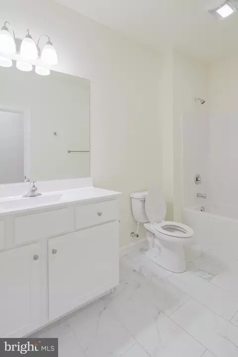 Bath - 51 Mapledale Rd, Dover, DE 19904 photo 1 of 2