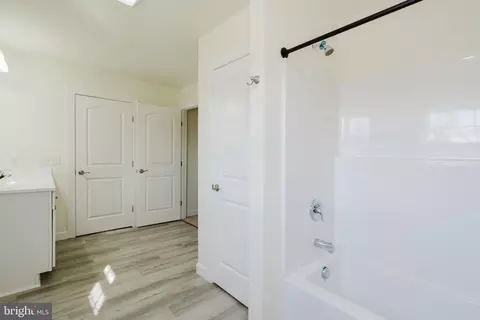 Entry Way - 51 Mapledale Rd, Dover, DE 19904 photo 20 of 22