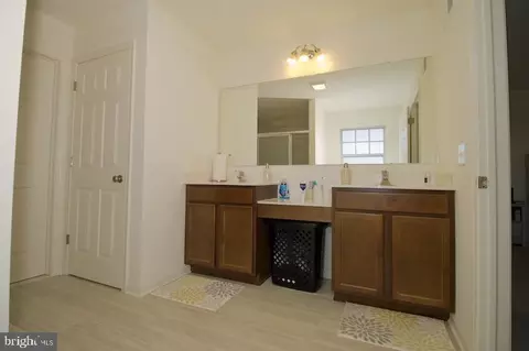Entry Way - 520 Quails Nest Dr, Dover, DE 19904 photo 6 of 7