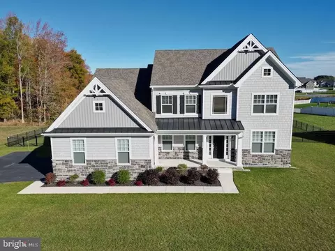 Exterior - 520 Quails Nest Dr, Dover, DE 19904 photo 4 of 7