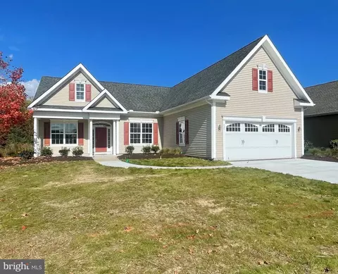 438 Aston Villa Dr, Felton, DE 19943