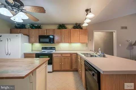 Kitchen - 38 Planters Run Ct, Dover, DE 19901 photo 1 of 4