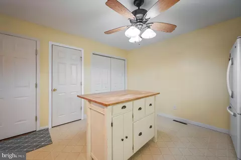 Entry Way - 38 Planters Run Ct, Dover, DE 19901 photo 2 of 2