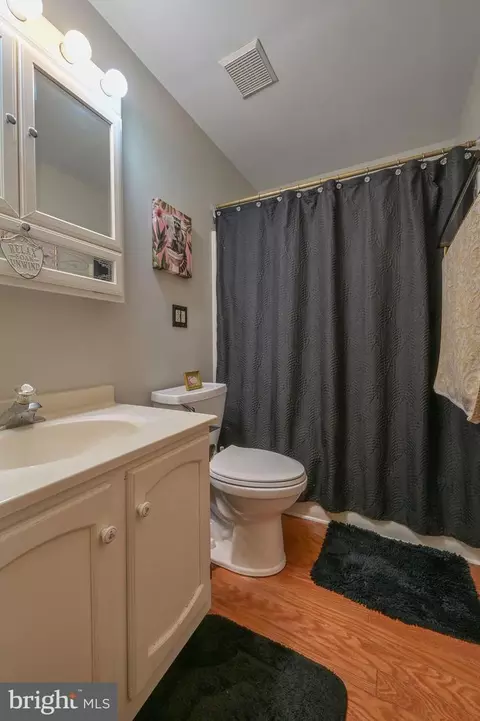 Bath - 27 Virginia Ave, Dover, DE 19904 photo 1 of 2