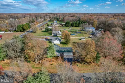 View/Area - 7 Birchfield Dr, Dover, DE 19904 photo 2 of 8