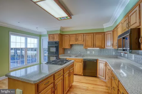 Kitchen - 7 Birchfield Dr, Dover, DE 19904 photo 2 of 5