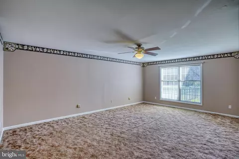 Living - 7 Birchfield Dr, Dover, DE 19904 photo 8 of 8