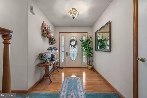 Entry Way - 62 Middessa Ct, Dover, DE 19904 photo 1 of 3