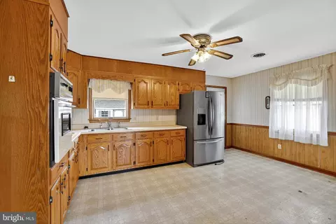 125 E Liberty St, Harrington, DE 19952 photo 15