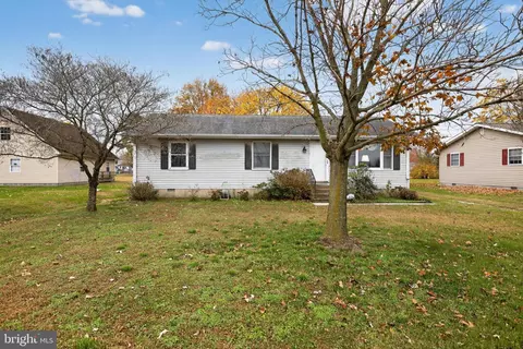 125 E Liberty St, Harrington, DE 19952 photo 4