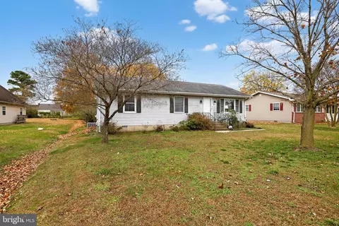 125 E Liberty St, Harrington, DE 19952 photo 3