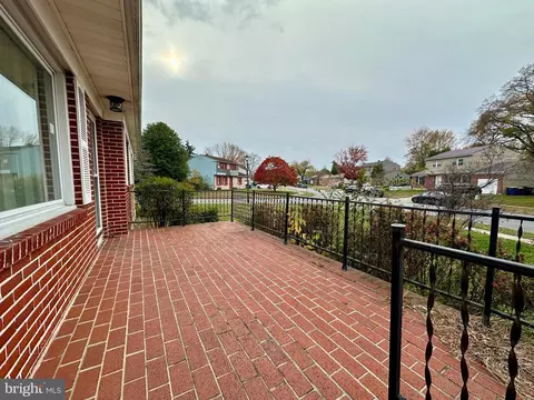 Exterior - 337 Macarthur Dr, Dover, DE 19901 photo 2 of 2