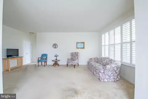 Living - 85 Bay Hill Rd, Magnolia, DE 19962 photo 1 of 3