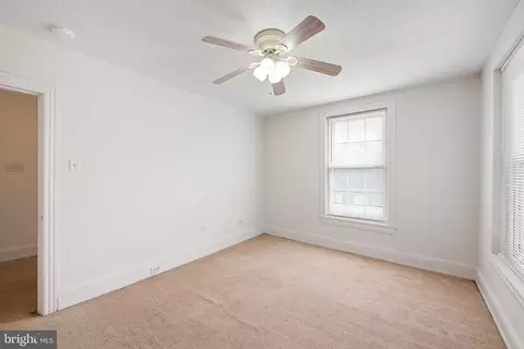 Bedroom - 401 N Governors Ave, Dover, DE 19904 photo 2 of 6