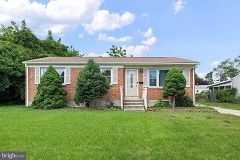 1221 Garfield Dr, Dover, DE 19901