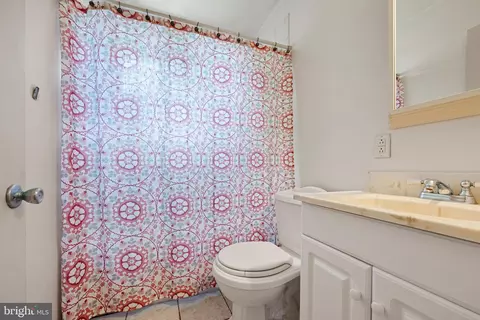 Bath - 1221 Garfield Dr, Dover, DE 19901 photo 1 of 1
