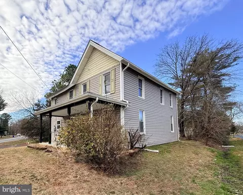 Exterior - 4535 Pearsons Corner Rd, Dover, DE 19904 photo 1 of 1