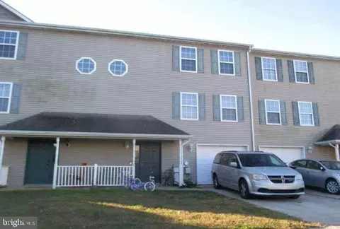 111 Downey Oak Cir, Wyoming, DE 19934