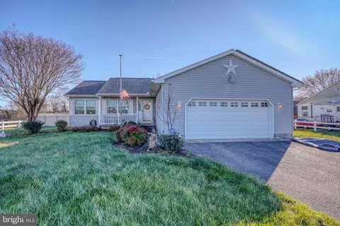1406 Turkey Point Rd, Felton, DE 19943