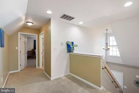 Entry Way - 29 E Walnut St, Magnolia, DE 19962 photo 6 of 8