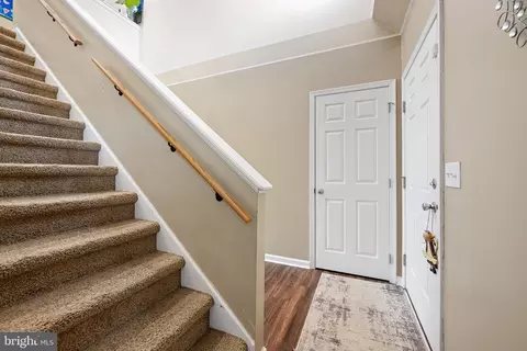 Entry Way - 29 E Walnut St, Magnolia, DE 19962 photo 1 of 8