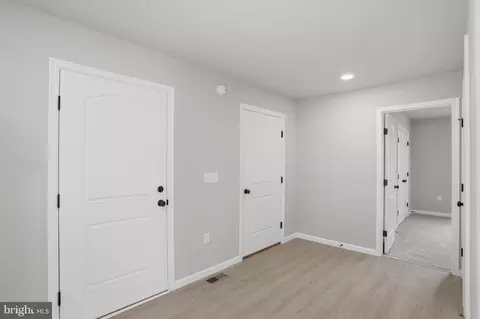 Entry Way - 101 Fairfax Ln, Dover, DE 19901 photo 3 of 6